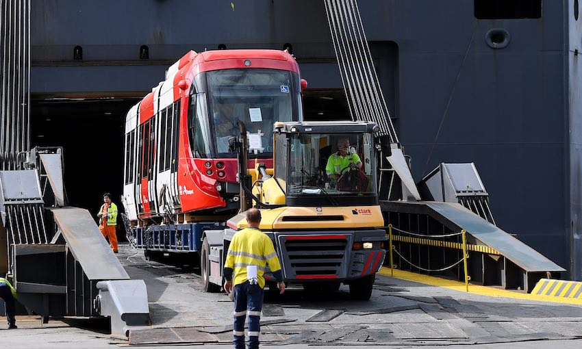Port Kembla handles first vehicle in light rail fleet