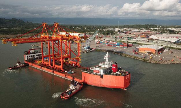 New STS cranes arrive at Lae