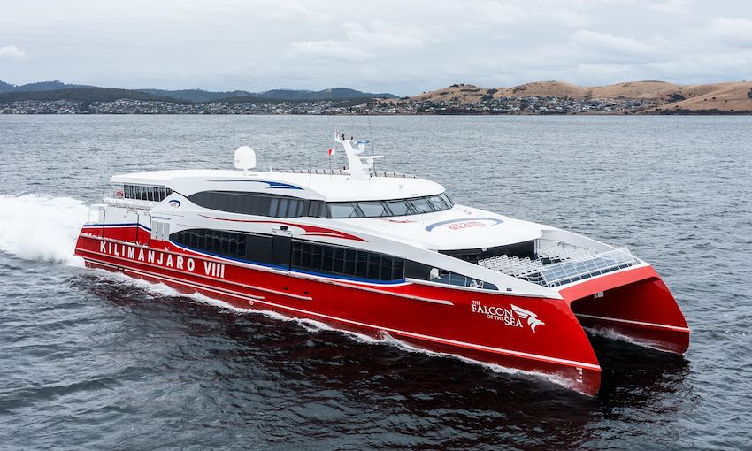 Tassie boatbuilders hand over new ferry