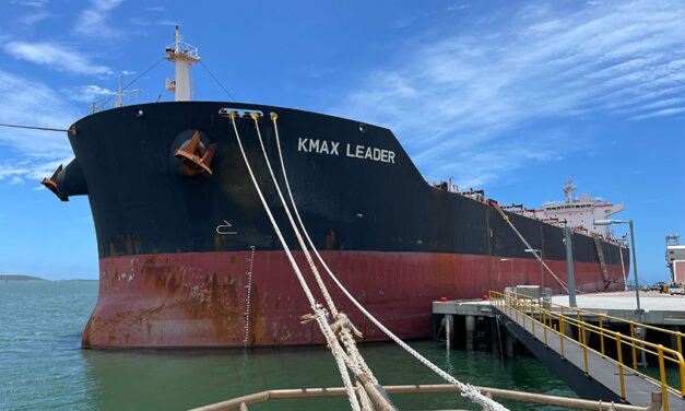 Bulker banned over safety violations in Gladstone