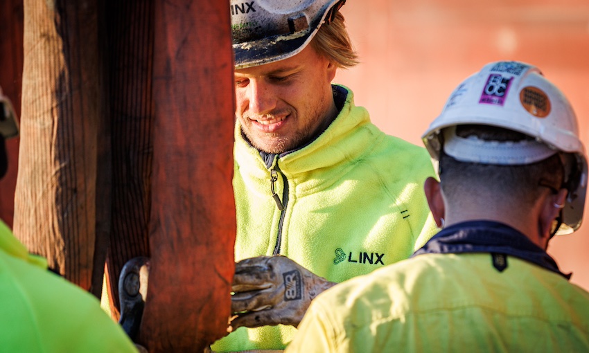 Shipping Australia Linx up with new member