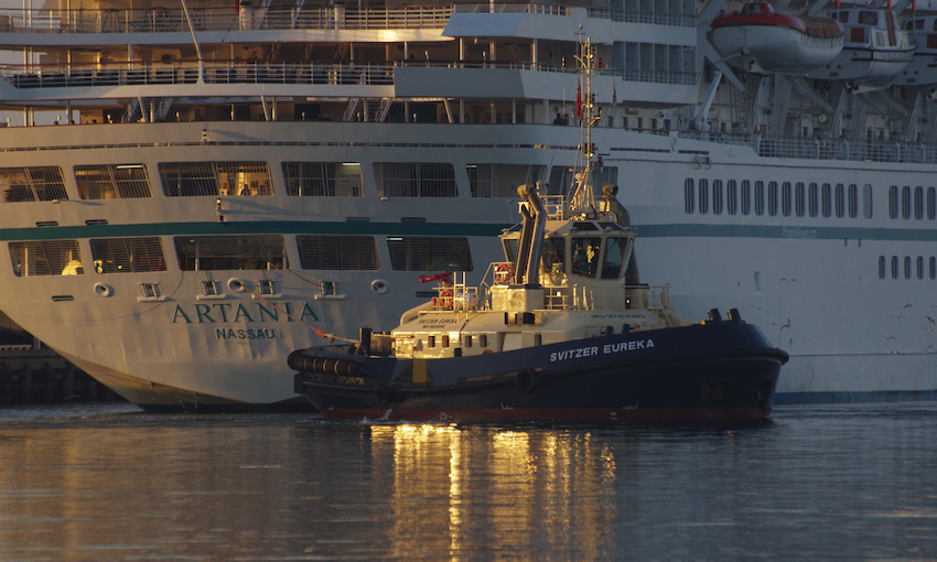 Svitzer lifts towage prices